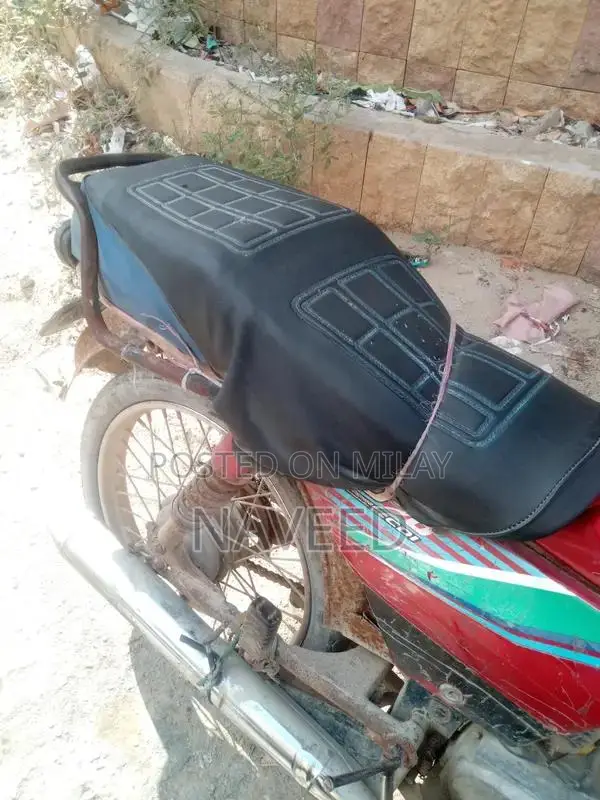 Lifan Crown 2013 Sedan Vehicle