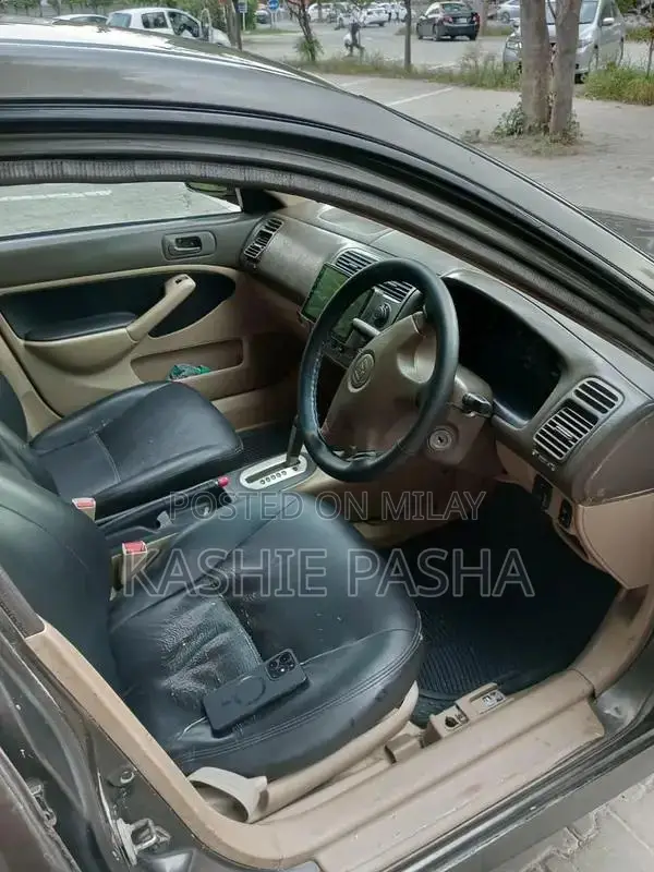 2005 Honda Civic Automatic Sedan - Well-Maintained City Car