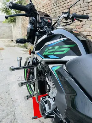 Photo - Honda CB 125F Motorcycle - Low Mileage, Immaculate Condition