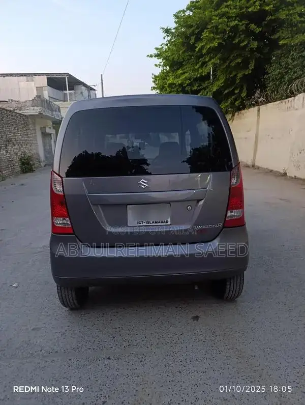 Suzuki WagonR VXL 2016 Compact Hatchback