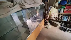 7 Feet 3-Story Shop Counter with Multiple Shelves