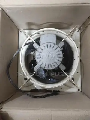 Photo - Medium Exhaust Fan for Home or Office Ventilation