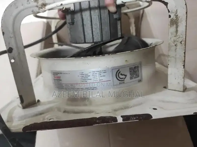 Medium Exhaust Fan for Home or Office Ventilation