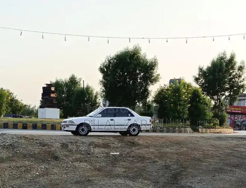 Toyota Corolla Sedan - Reliable City Car