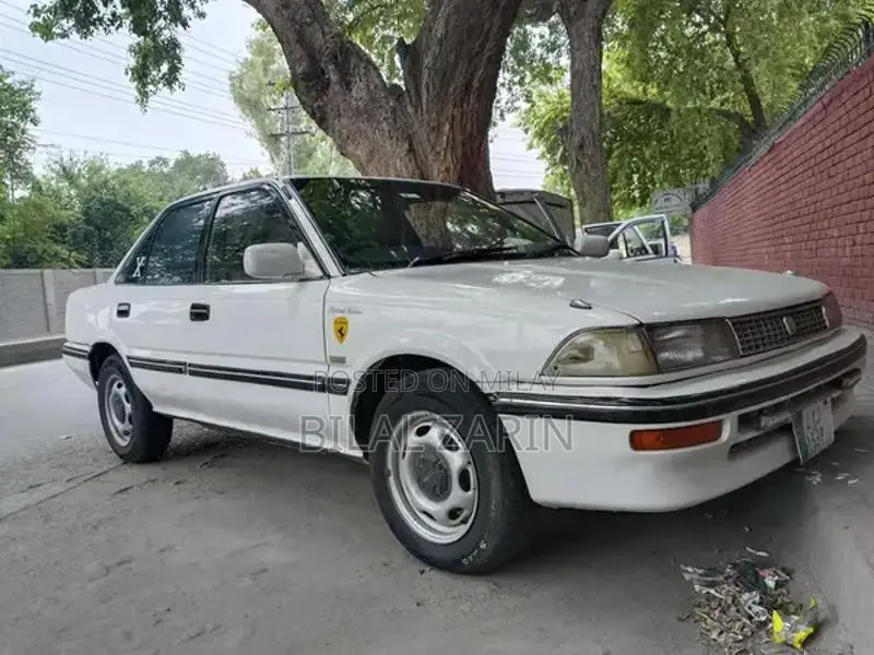 Toyota Corolla Sedan - Reliable City Car