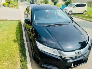 Photo - Honda Grace Hybrid Sedan - Luxury Compact Automatic