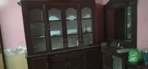 Photo - Elegant Bedroom Set with Dressing Table and Showcase