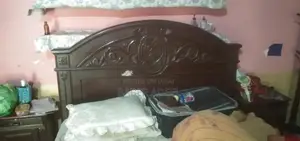 Elegant Bedroom Set with Dressing Table and Showcase