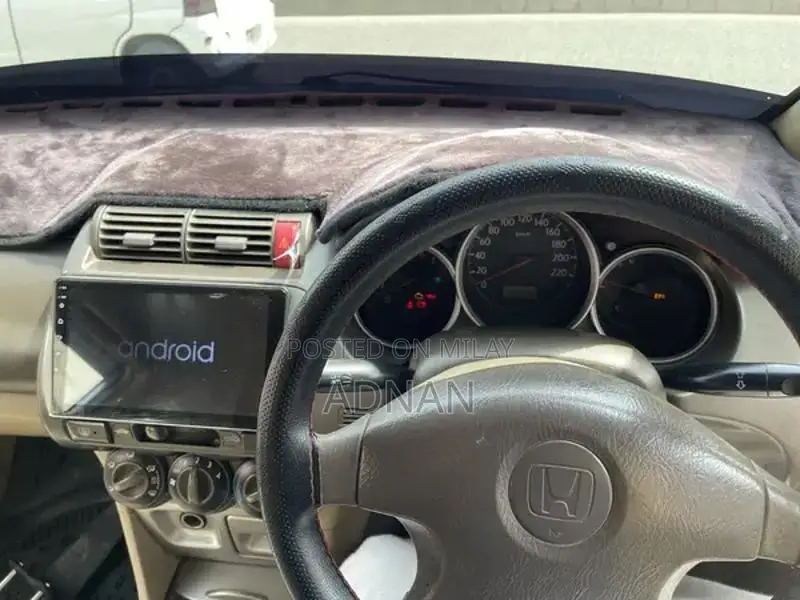 Honda City 2005 Sedan - Well-Maintained Luxury Vehicle