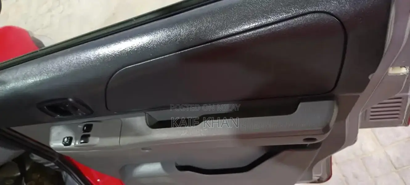 Nissan Clipper Compact Van - Clean Import Low Mileage Vehicle