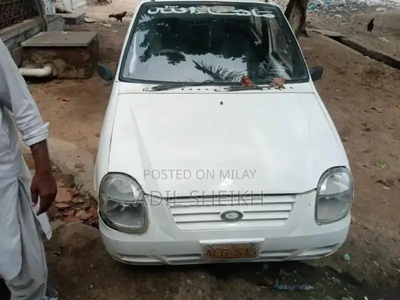 Adam Revo Compact Car - Efficient Urban Transportation