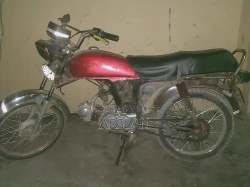 Meteo 70cc Motorcycle with Low Fuel Consumption