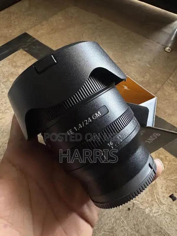 Sony G Master 24mm f/1.4 Professional Camera Lens