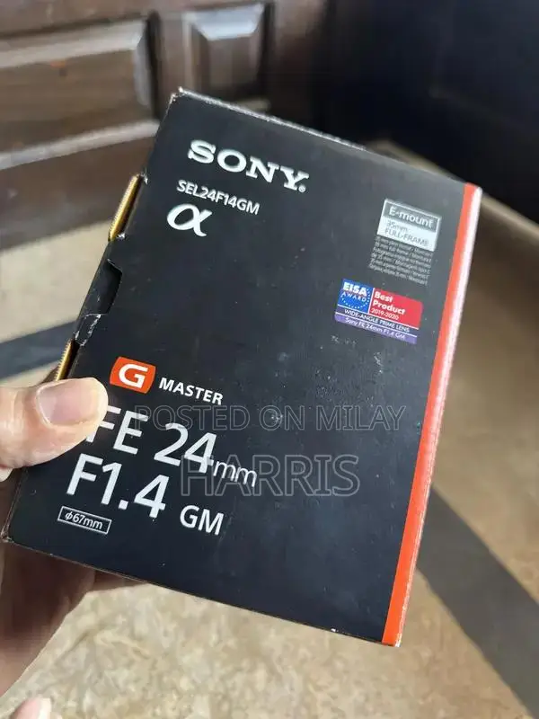 Sony G Master 24mm f/1.4 Professional Camera Lens