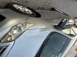 Toyota Corolla GLi Sedan Sedan Sedan Mid-Size Sedan