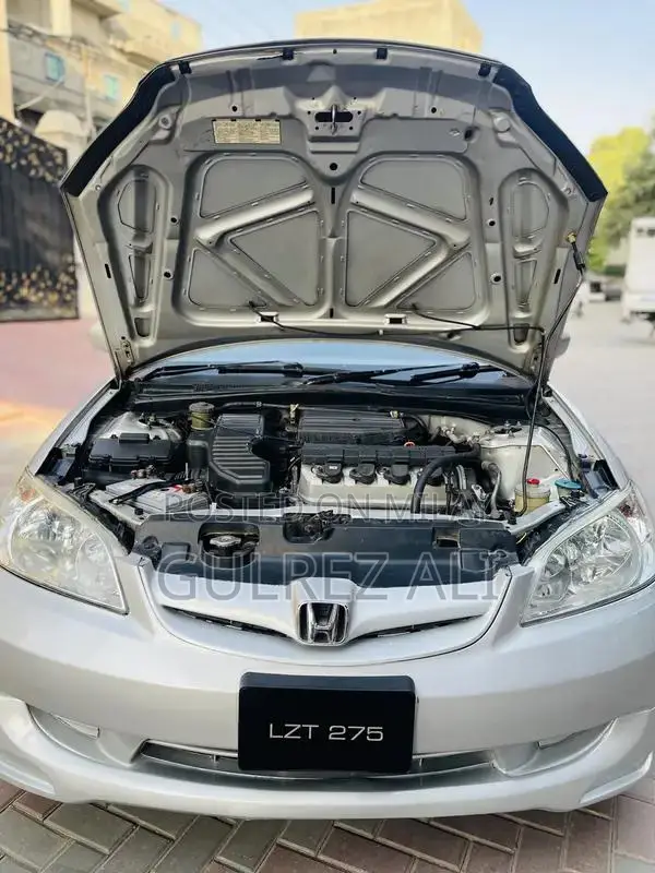 Honda Civic VTI Prosmatic Sedan - 2005/6 Model