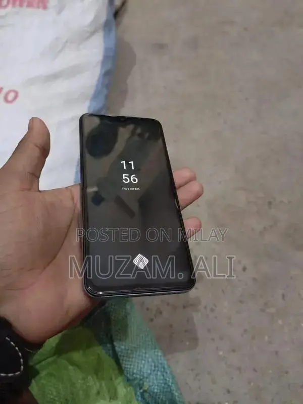 Vivo V23e Blue Smartphone with 8GB RAM and 256GB Storage