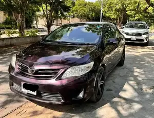 Toyota Corolla GLI 1.6 Automatic Sedan 2013 Model
