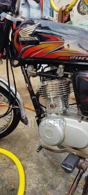 Honda 125 Motorcycle 2021/2022 Model Low Mileage