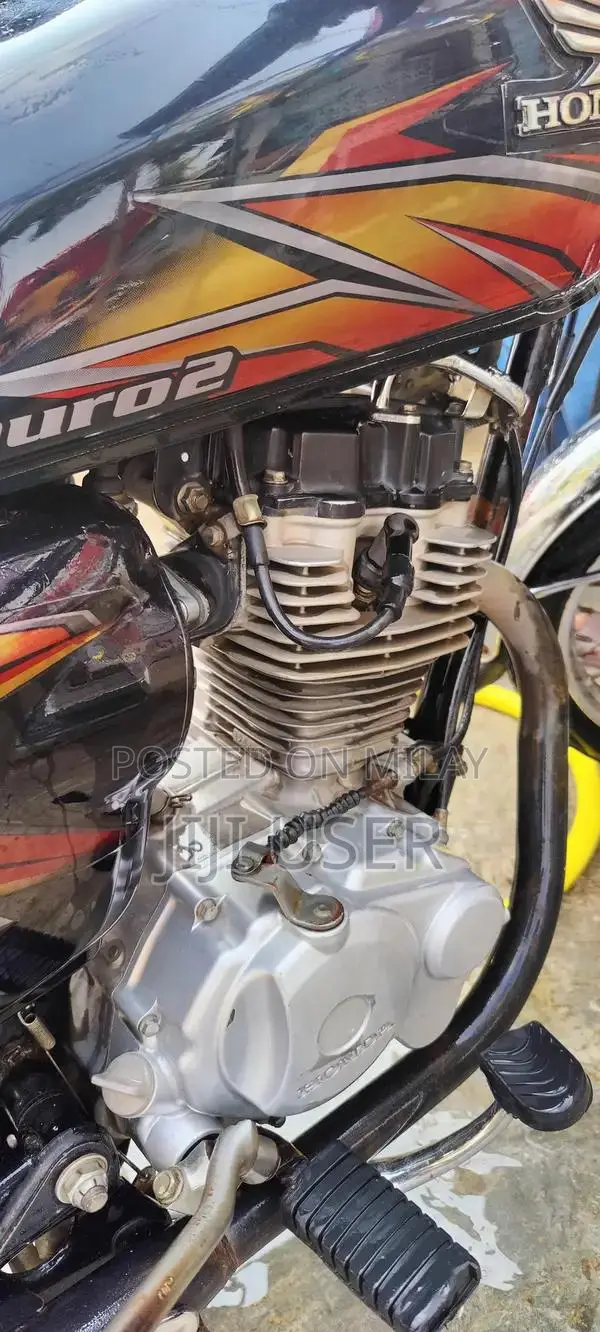 Honda 125 Motorcycle 2021/2022 Model Low Mileage