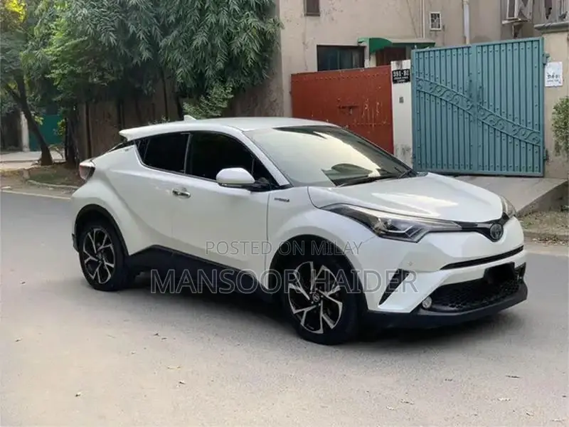 Toyota C-HR 18/23/25