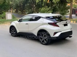 Toyota C-HR 18/23/25