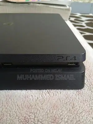 PS4 Slim Jailbroken Gaming Console with Two Controllers