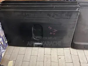 Samsung Smart LED TV 24-inch HD Display