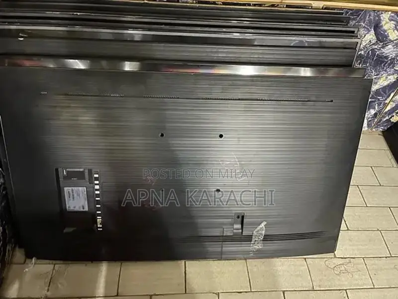 Samsung Smart LED TV 24-inch HD Display