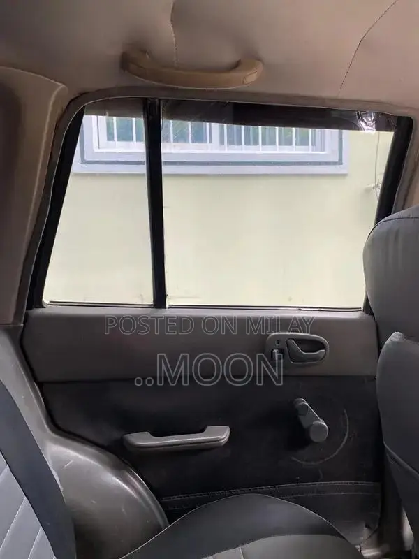 Suzuki Cultus EFI Sedan - 2007 Model Family Car