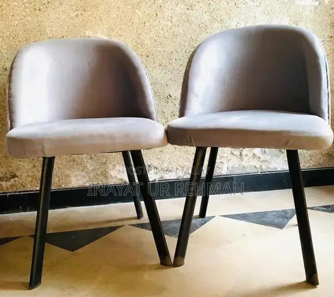 Bedroom Furniture Set: Beds, Chairs, Tables, and Mattresses