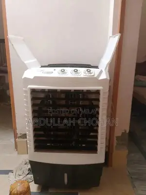 Portable Cool Mist Humidifier with Multiple Features