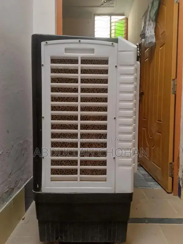 Portable Cool Mist Humidifier with Multiple Features