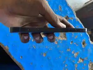 Apple iPhone 12 64GB Smartphone with High Battery Health