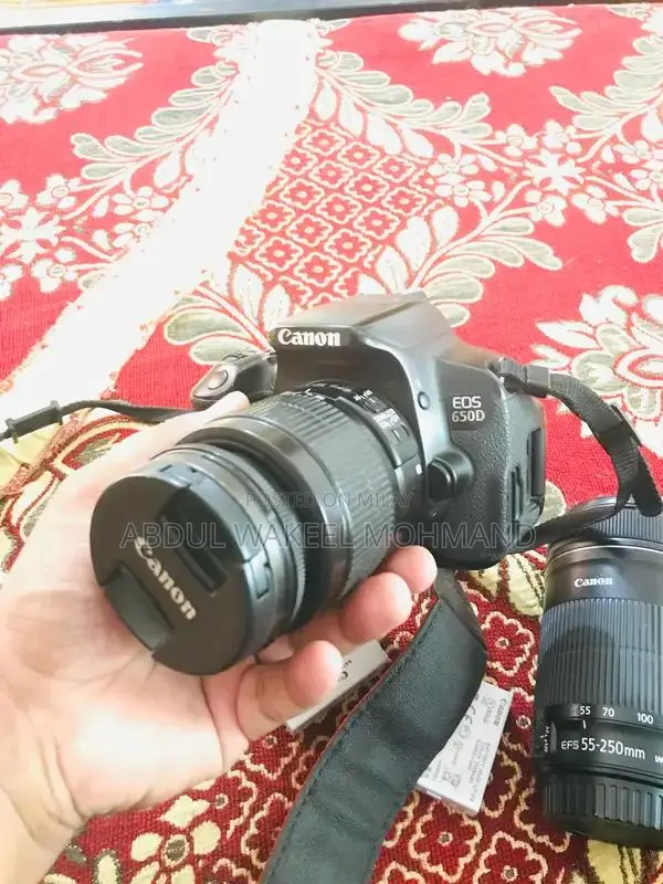 Canon EOS 650d DSLR Camera with Dual Lens Kit