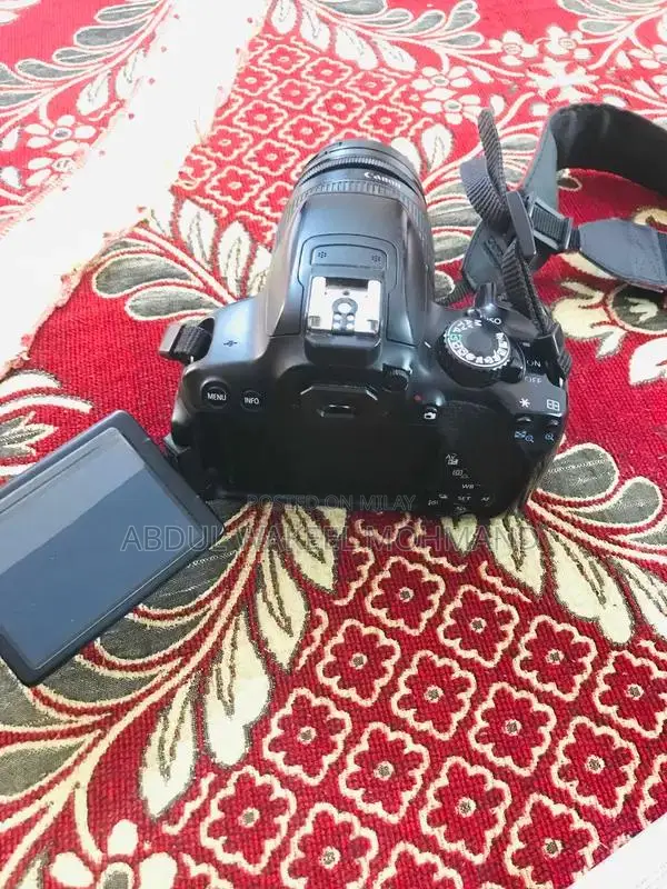Canon EOS 650d DSLR Camera with Dual Lens Kit
