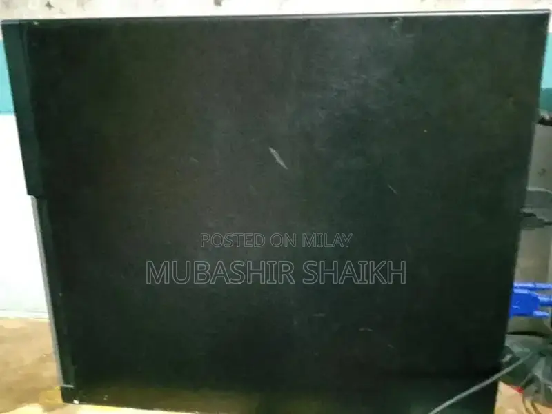 Desktop PC with 19-inch LCD Monitor and 300GB HDD