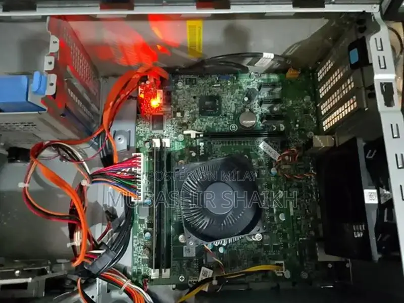 Desktop PC with 19-inch LCD Monitor and 300GB HDD