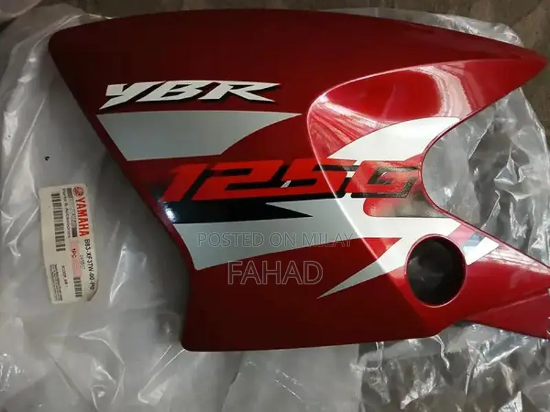 Yamaha YBR 125G Genuine Spare Parts - Red Side Covers