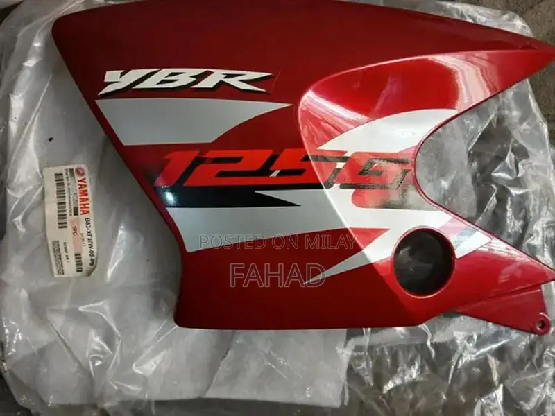 Yamaha YBR 125G Genuine Spare Parts - Red Side Covers