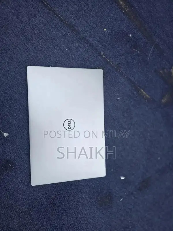 Dell XPS 13 Ultrabook - 12th Gen Core i7 Slim Laptop