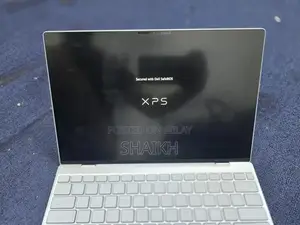 Dell XPS 13 Ultrabook - 12th Gen Core i7 Slim Laptop