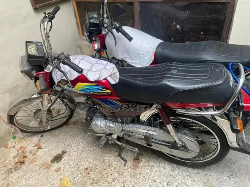 Honda CD 70 Motorcycle - Well-Maintained City Commuter Bike