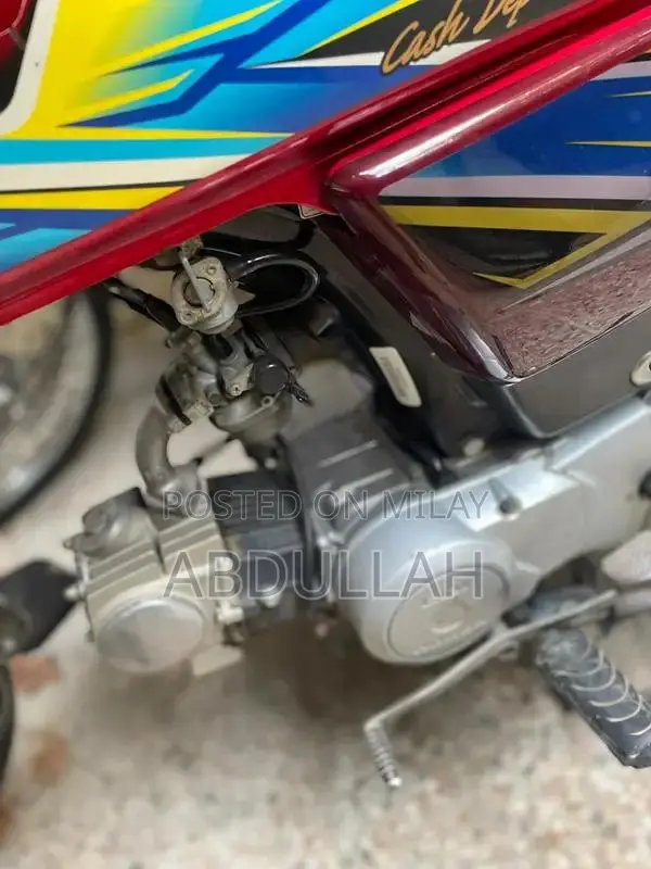 Honda CD 70 Motorcycle - Well-Maintained City Commuter Bike