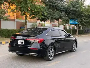 Honda Civic VTi Oriel Prosmatec 2024 Sedan