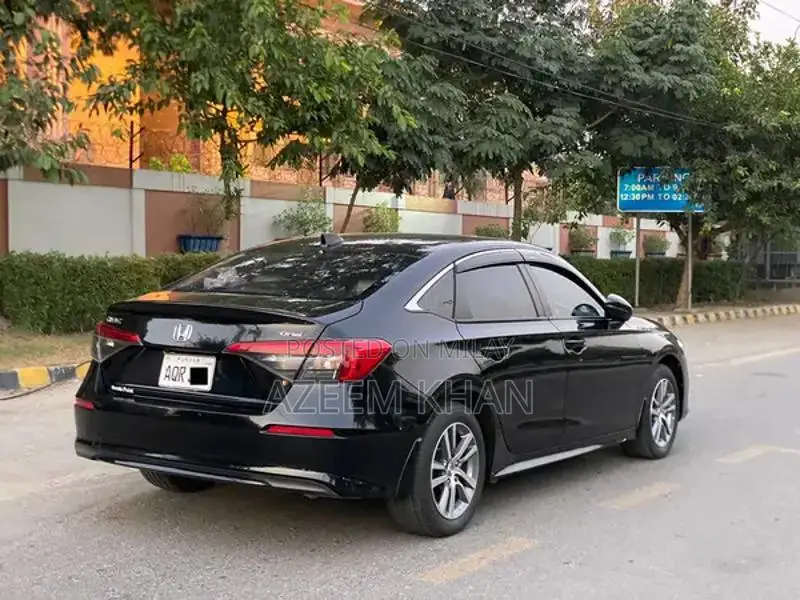 Honda Civic VTi Oriel Prosmatec 2024 Sedan