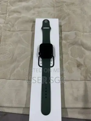 Apple Watch Series 7 45mm Green Aluminum Smart Wearable Device