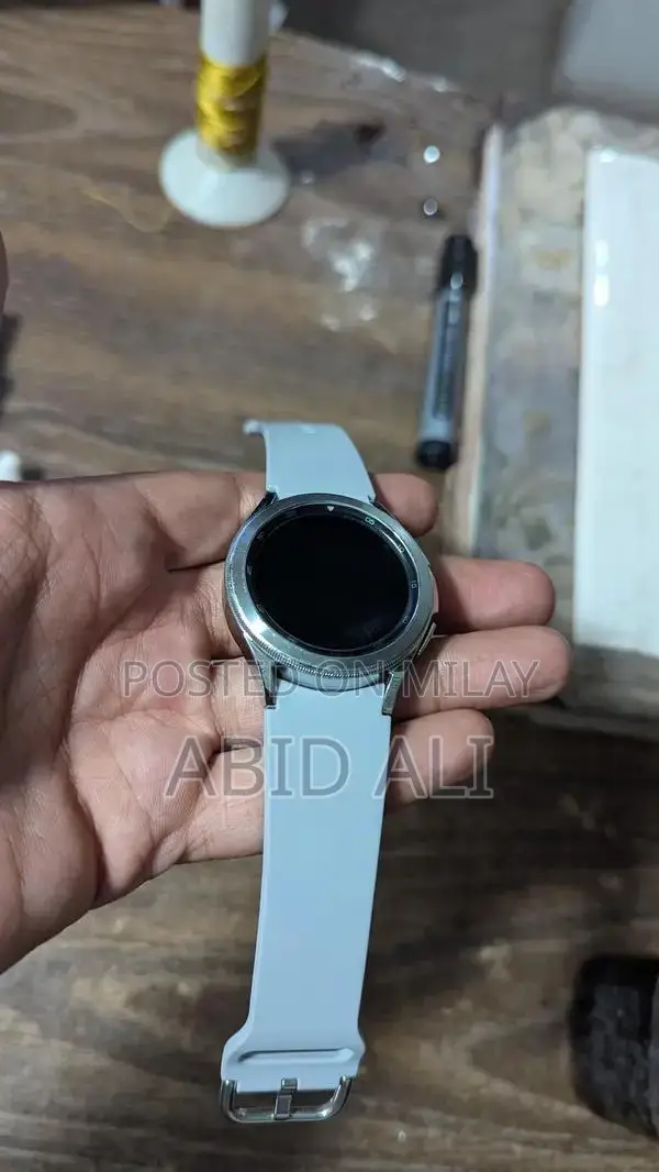 Smart Watch 4 Classic - 42mm Silver Waterproof Smartwatch