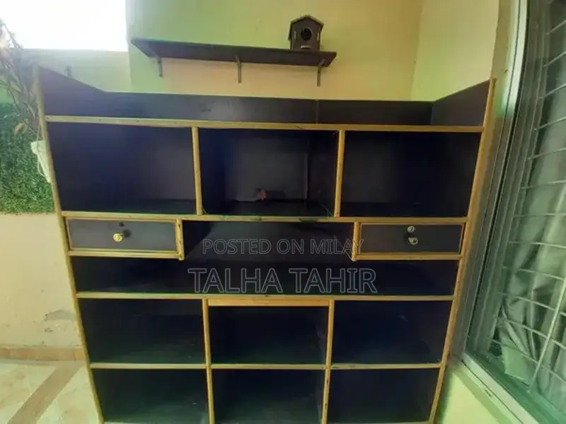 Bookrack with 2 drawers and 9 cabins