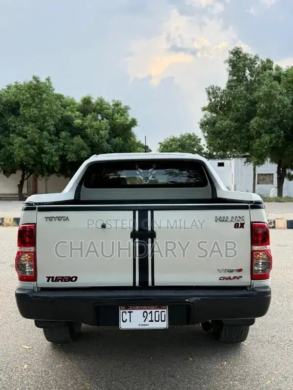 Toyota Vigo Champ 2011 Pickup Truck with New Tires